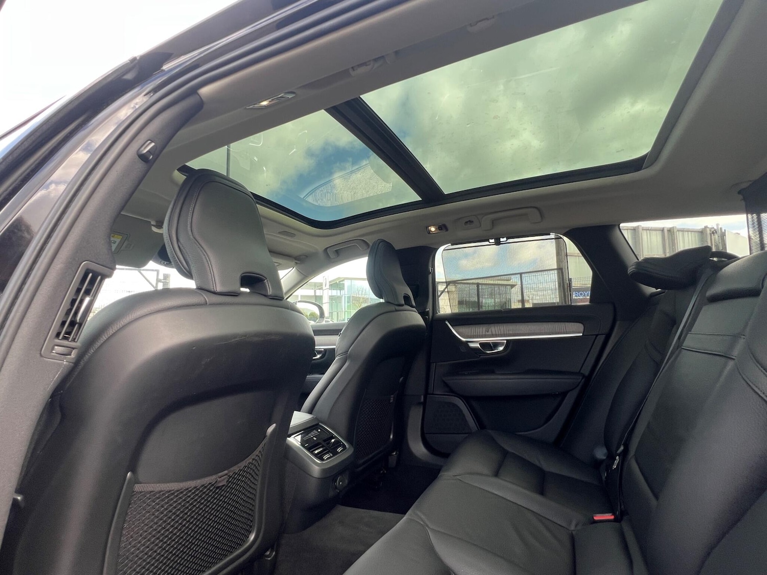 Used Volvo V90 2020 for sale - 78086216: Photo 13