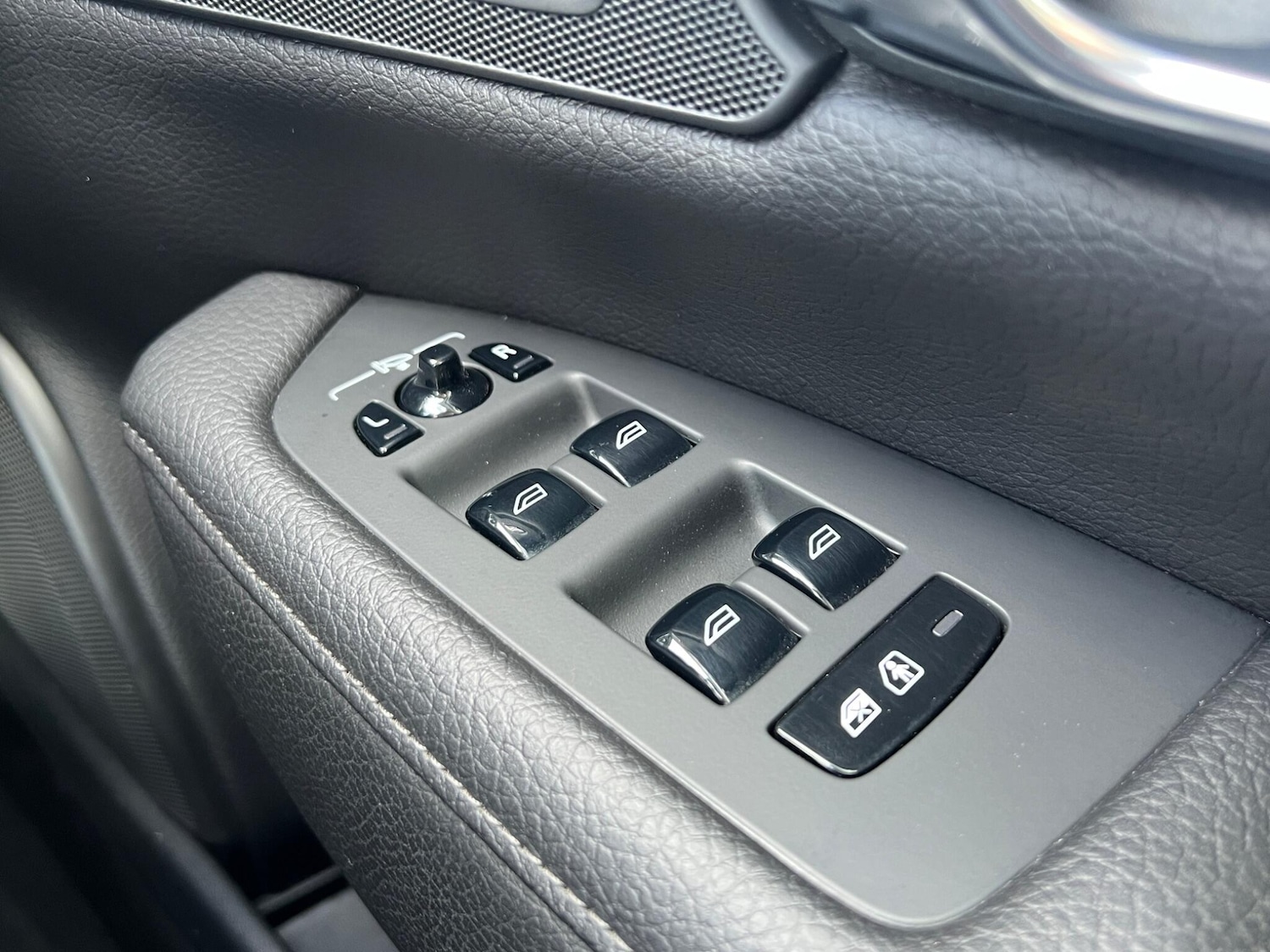 Used Volvo V90 2020 for sale - 78086216: Photo 22