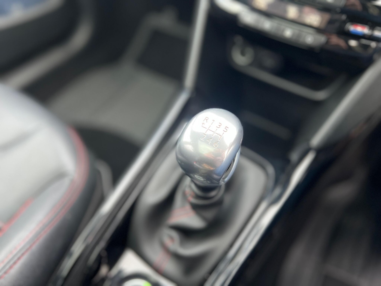 Used Peugeot 2008 2018 for sale - 76992148: Photo 22