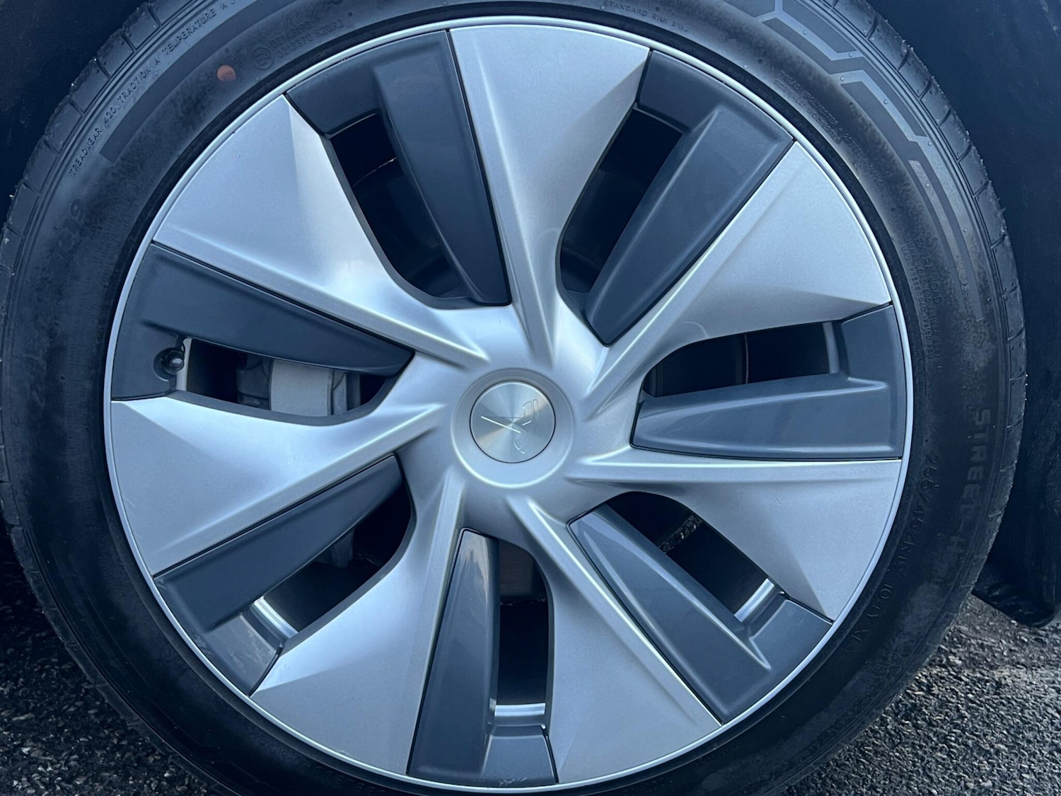 Used Tesla Model Y 2022 for sale - 77116594: Photo 5