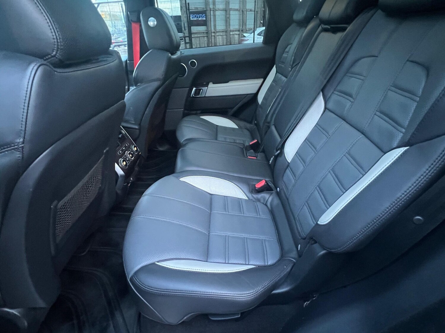 Used Land Rover Range Rover Sport 2016 for sale - 77279184: Photo 19