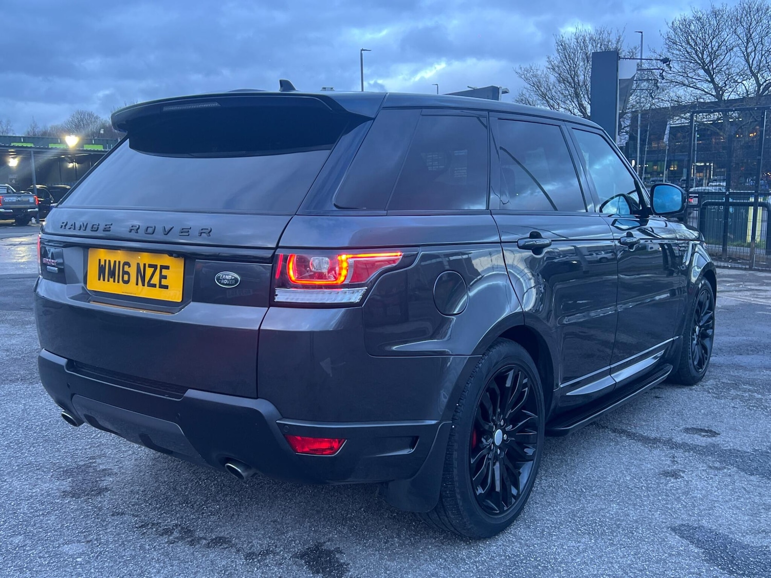 Used Land Rover Range Rover Sport 2016 for sale - 77279184: Photo 8