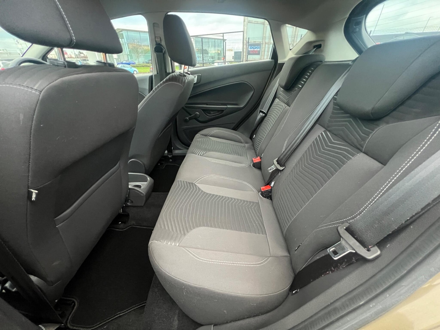 Used Ford Fiesta 2014 for sale - 77082137: Photo 15