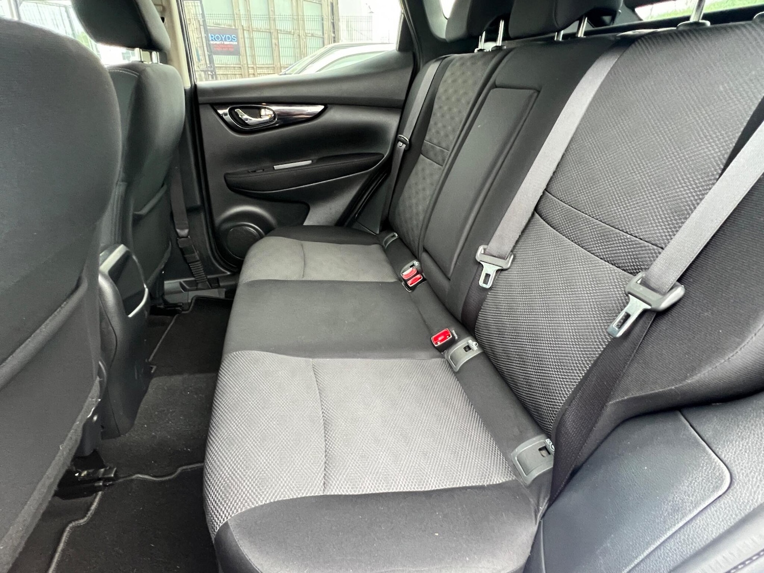 Used Nissan Qashqai 2016 for sale - 76314765: Photo 12