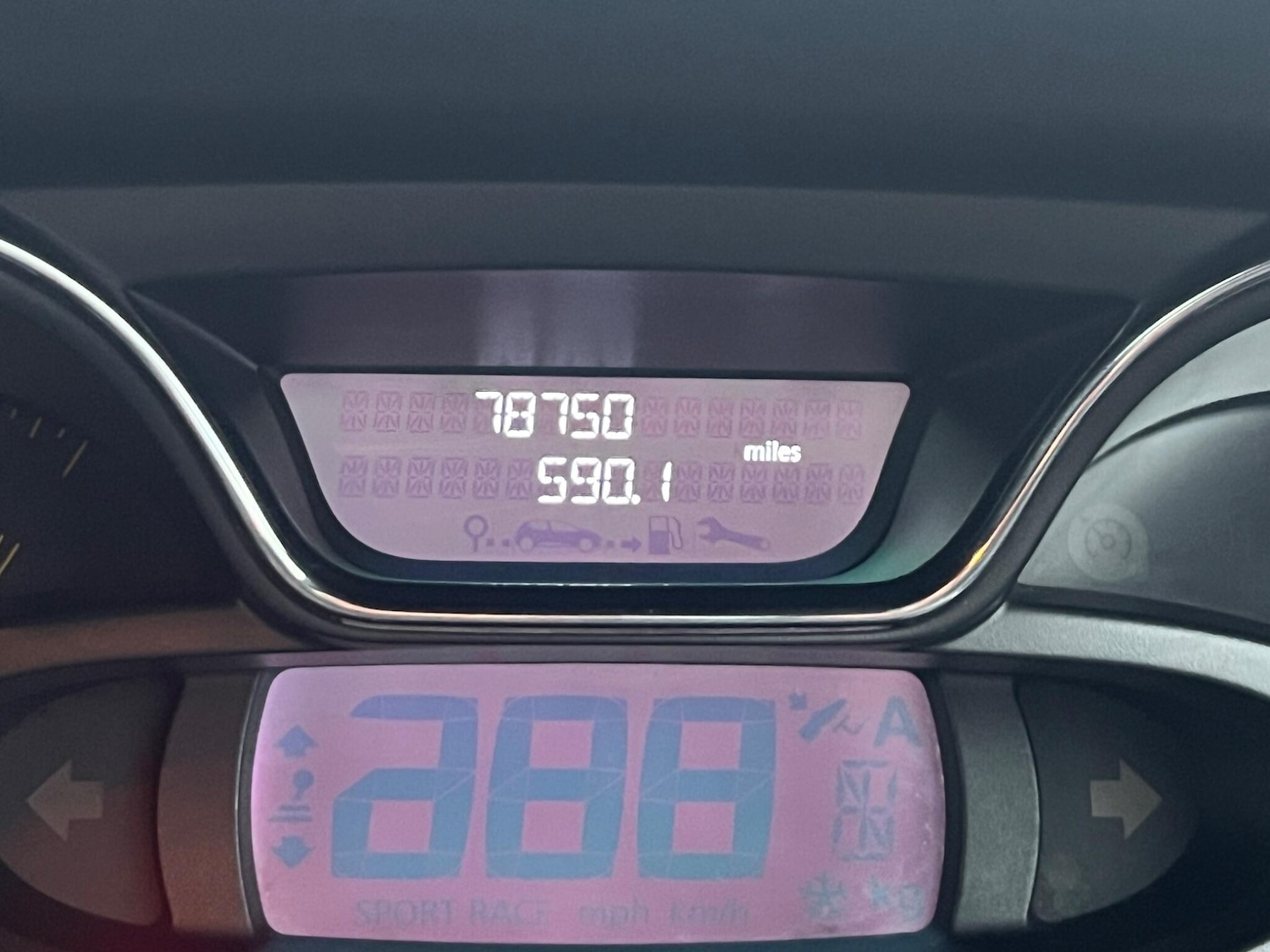 Used Renault Captur 2014 for sale - 77331916: Photo 17