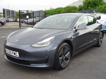 Used Tesla Model 3 2020 for sale - 77116600: Photo