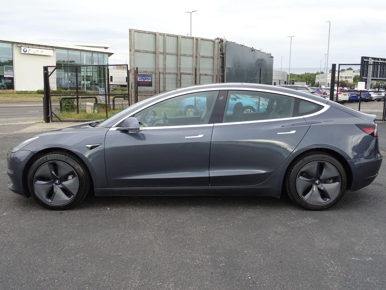 Used Tesla Model 3 2020 for sale - 77116600: Photo 5