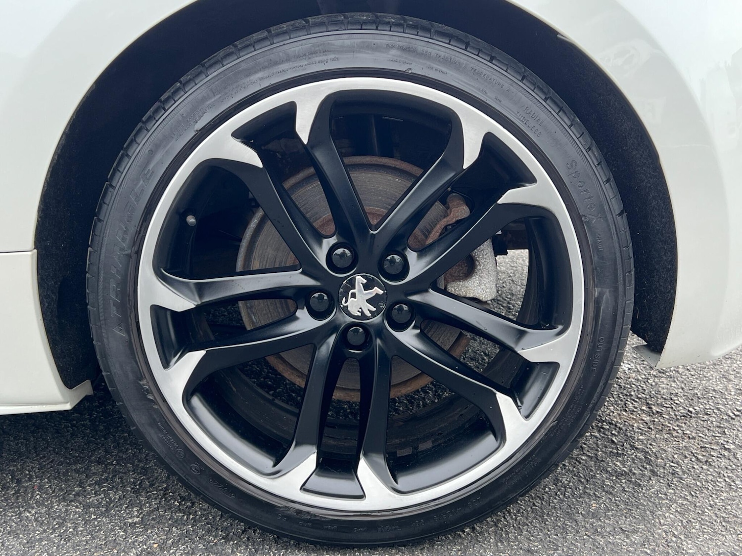 Used Peugeot RCZ 2012 for sale - 77439673: Photo 12