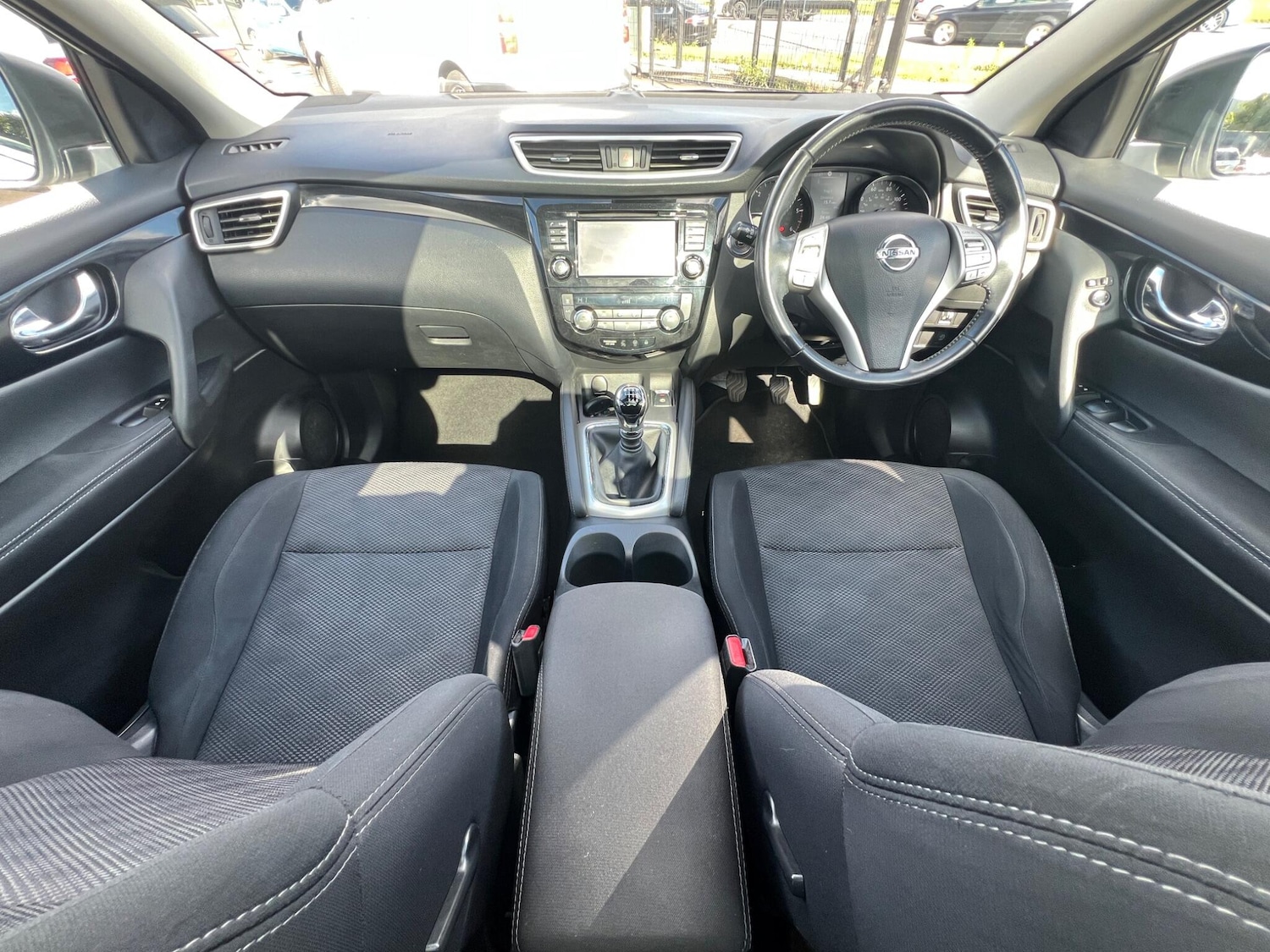 Used Nissan Qashqai 2017 for sale - 77116616: Photo 10