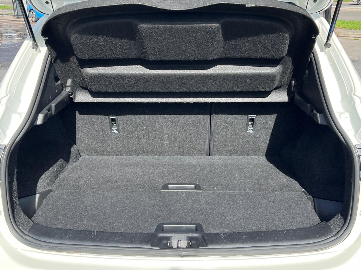 Used Nissan Qashqai 2017 for sale - 77116616: Photo 17