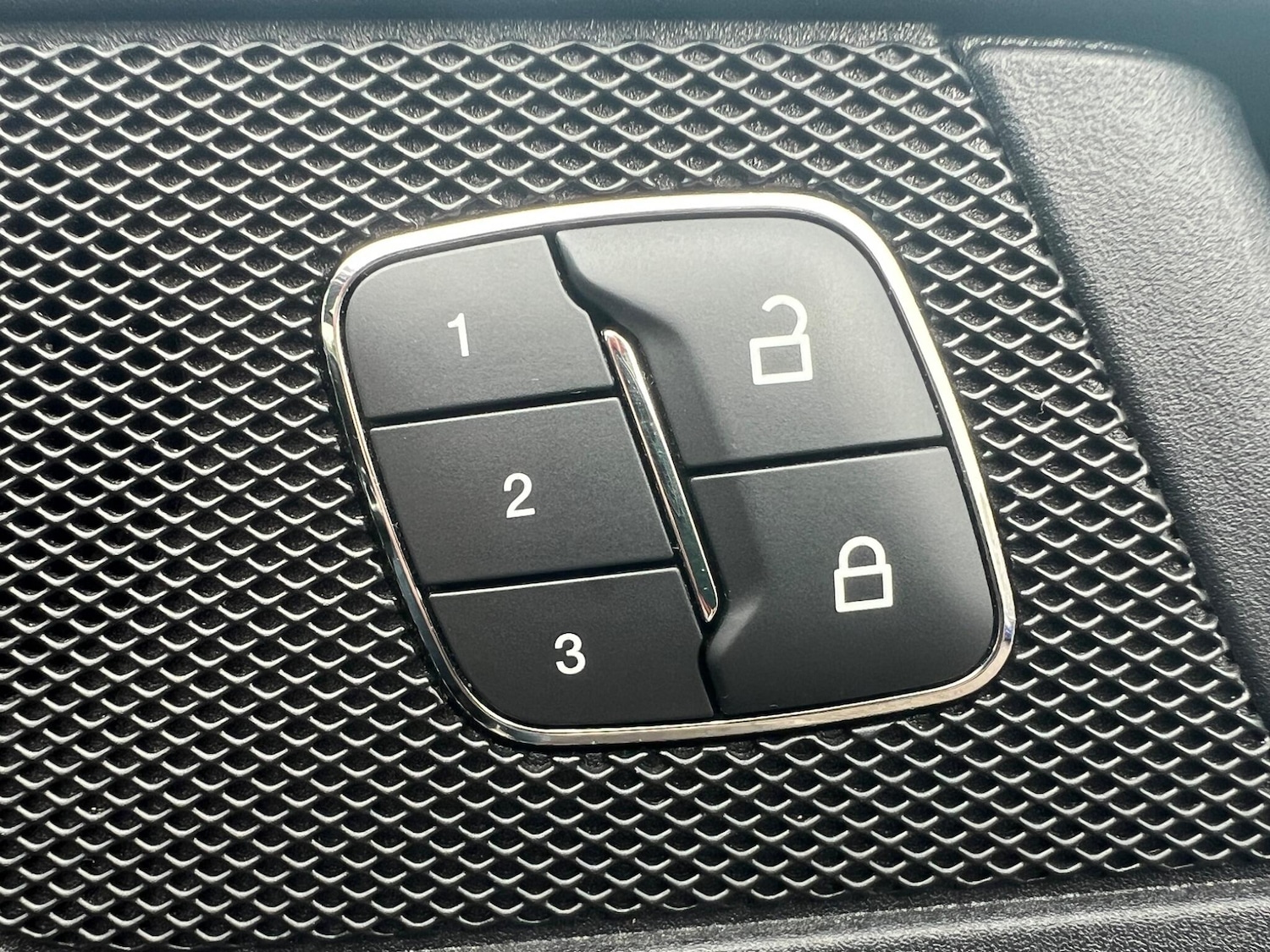 Used Ford Edge 2016 for sale - 76433210: Photo 33