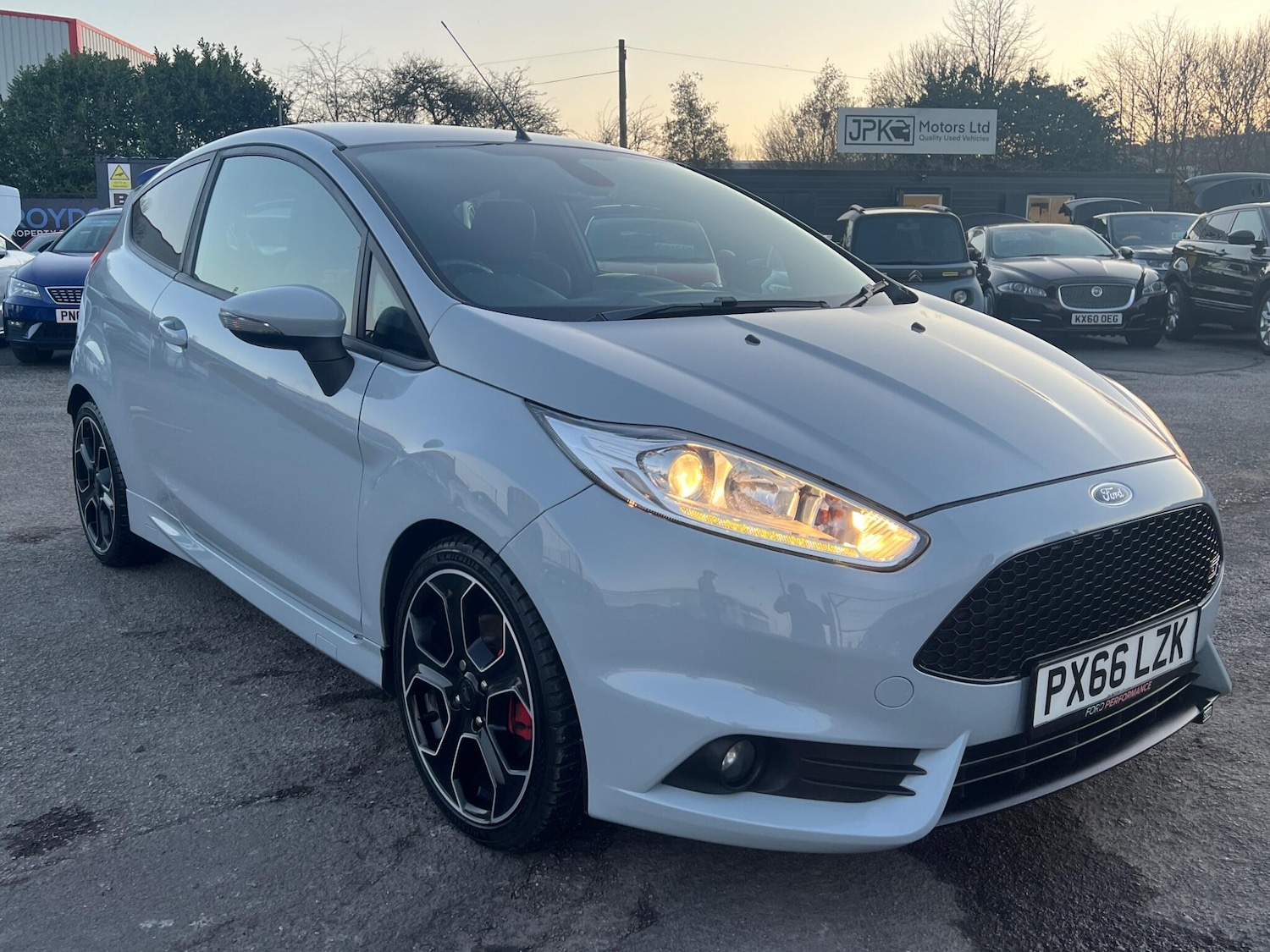 Used Ford Fiesta for sale - 77738182: Photo 2