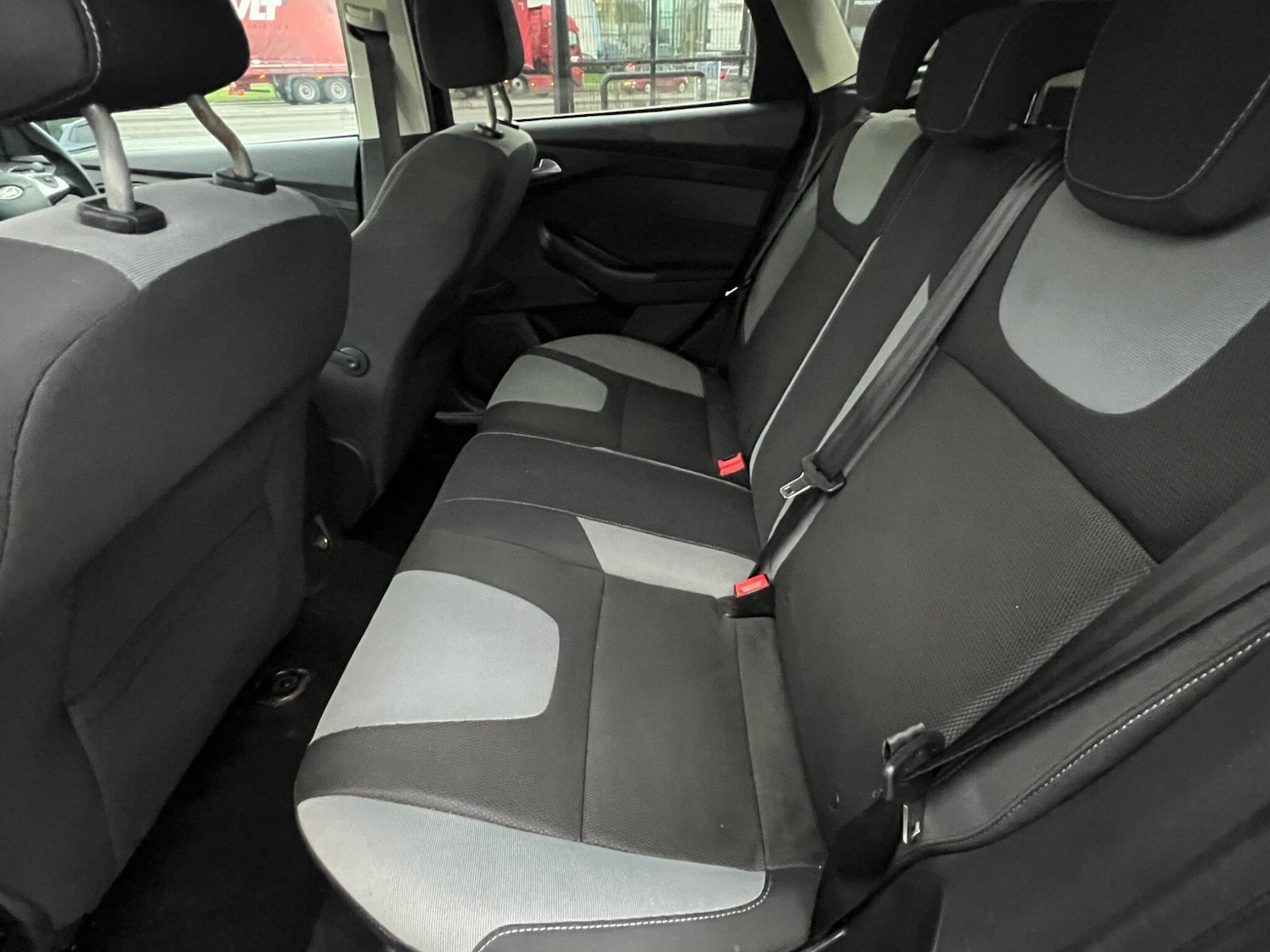 Used Ford Focus 2011 for sale - 77029944: Photo 9