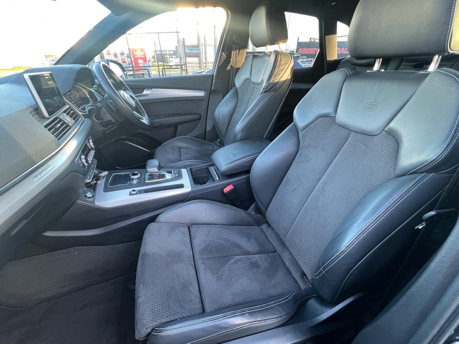 Used Audi Q5 2019 for sale - 76899569: Photo 15