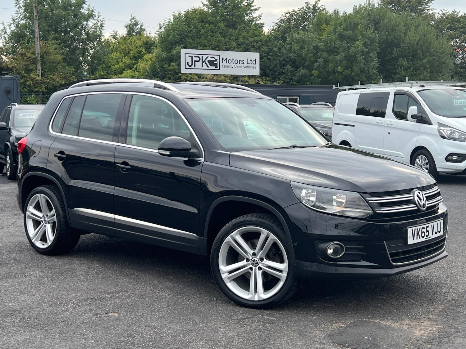 Used Volkswagen Tiguan 2015 for sale - 77116601: Photo 1