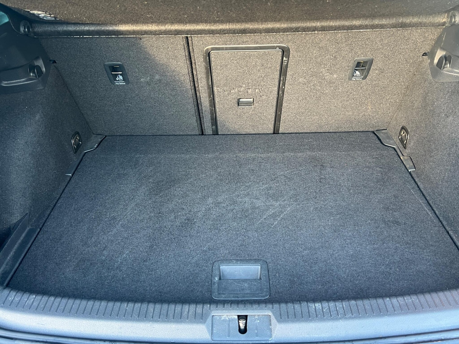 Used Volkswagen Golf 2014 for sale - 76671567: Photo 23