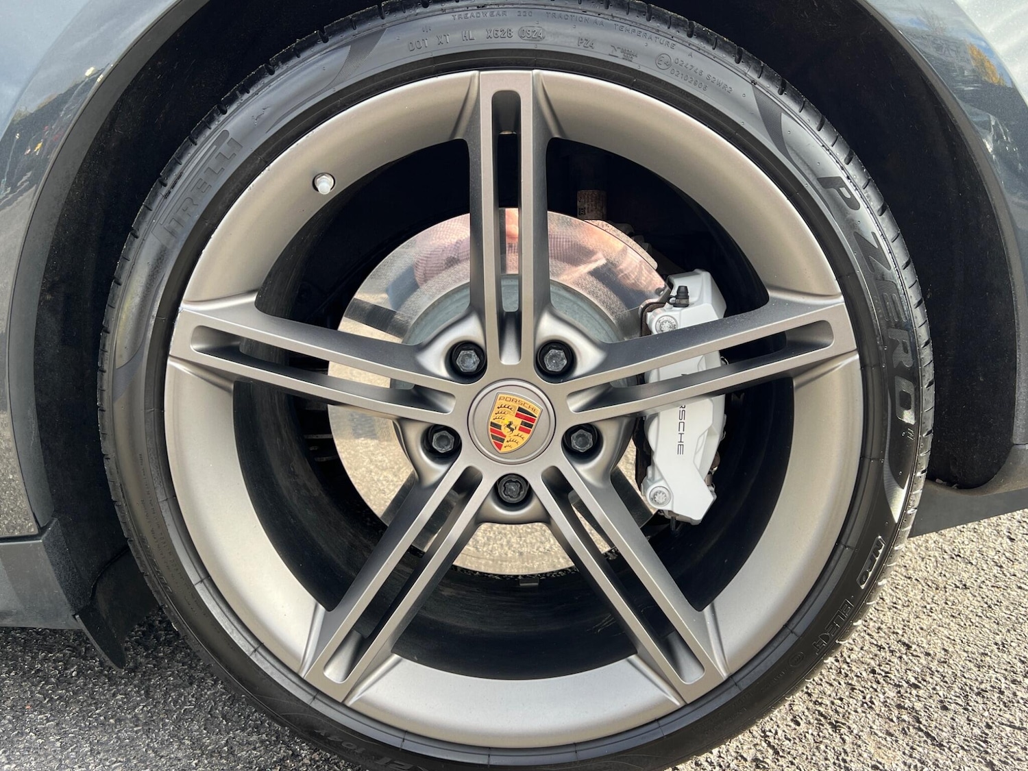 Used Porsche Taycan 2022 for sale - 76337256: Photo 19