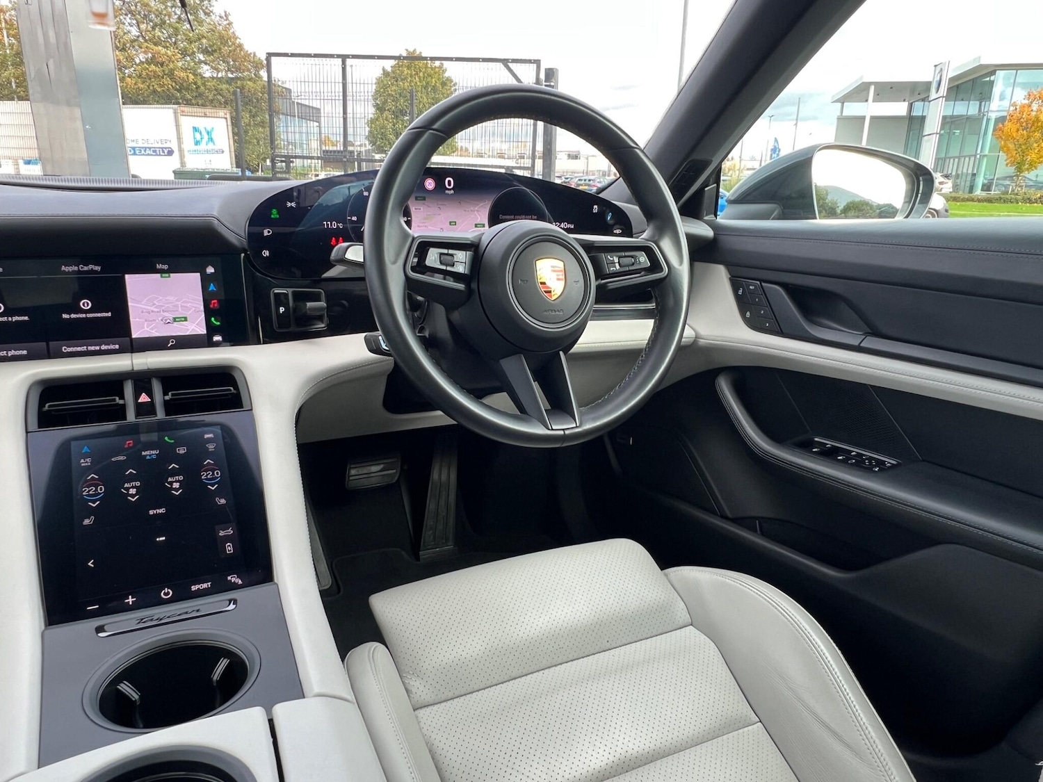 Used Porsche Taycan 2022 for sale - 76337256: Photo 26