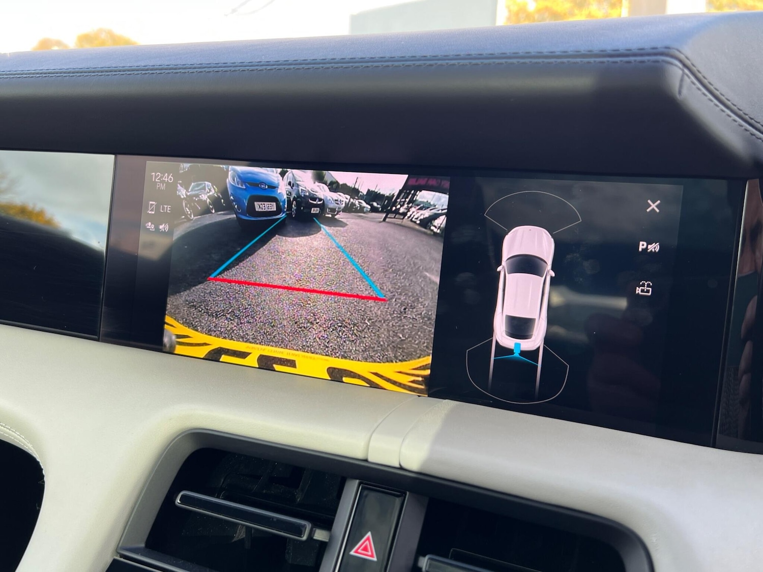 Used Porsche Taycan 2022 for sale - 76337256: Photo 36