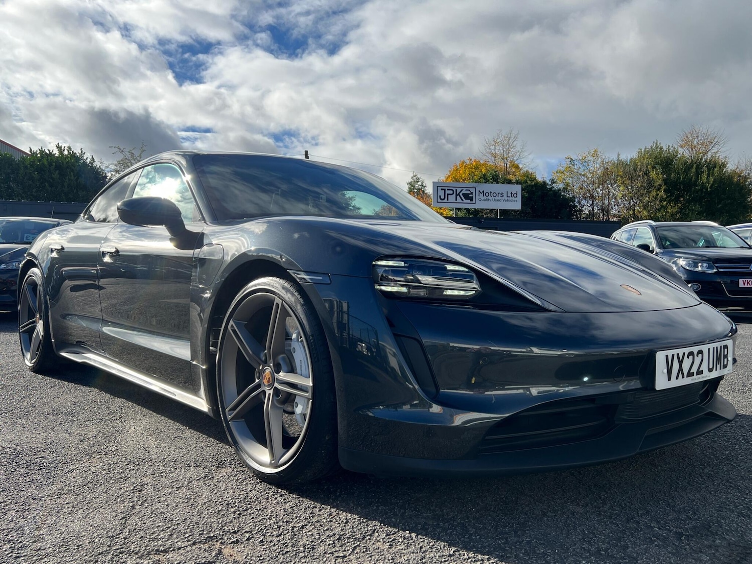 Used Porsche Taycan 2022 for sale - 76337256: Photo 4