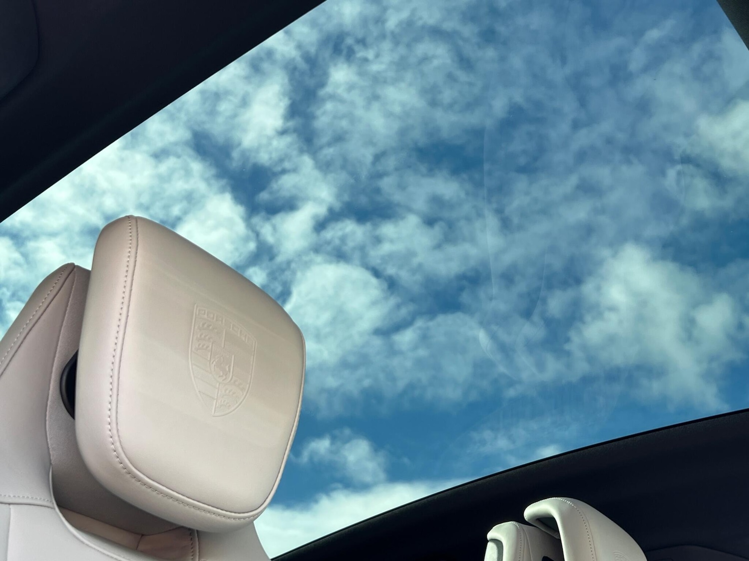 Used Porsche Taycan 2022 for sale - 76337256: Photo 40