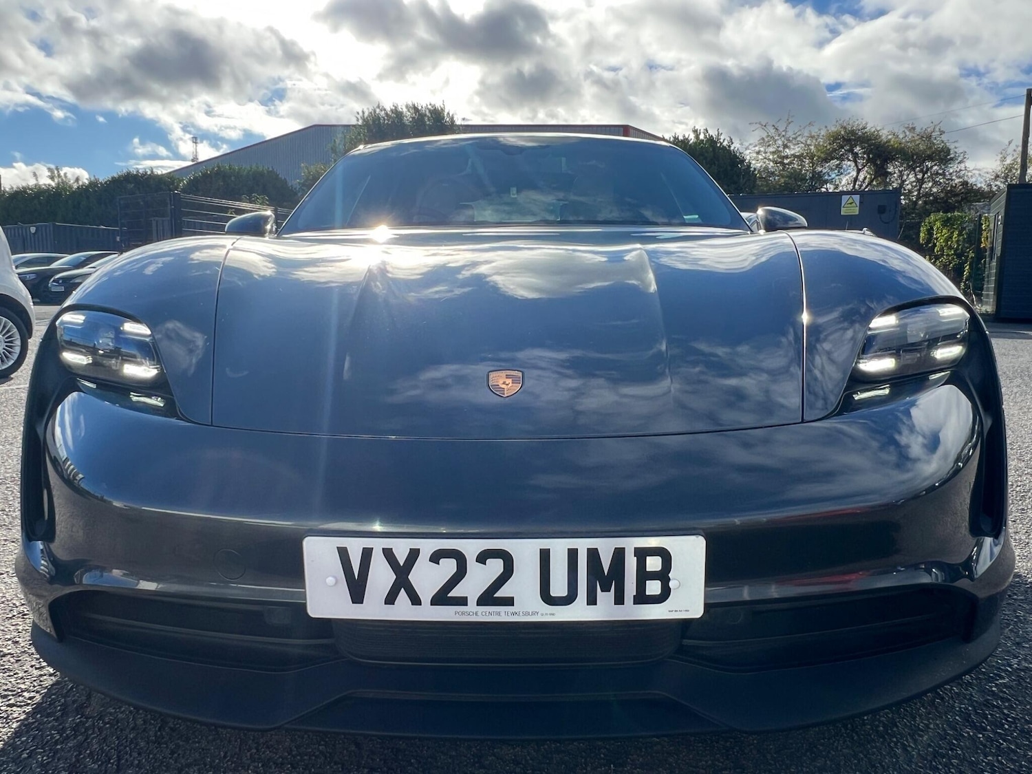 Used Porsche Taycan 2022 for sale - 76337256: Photo 5