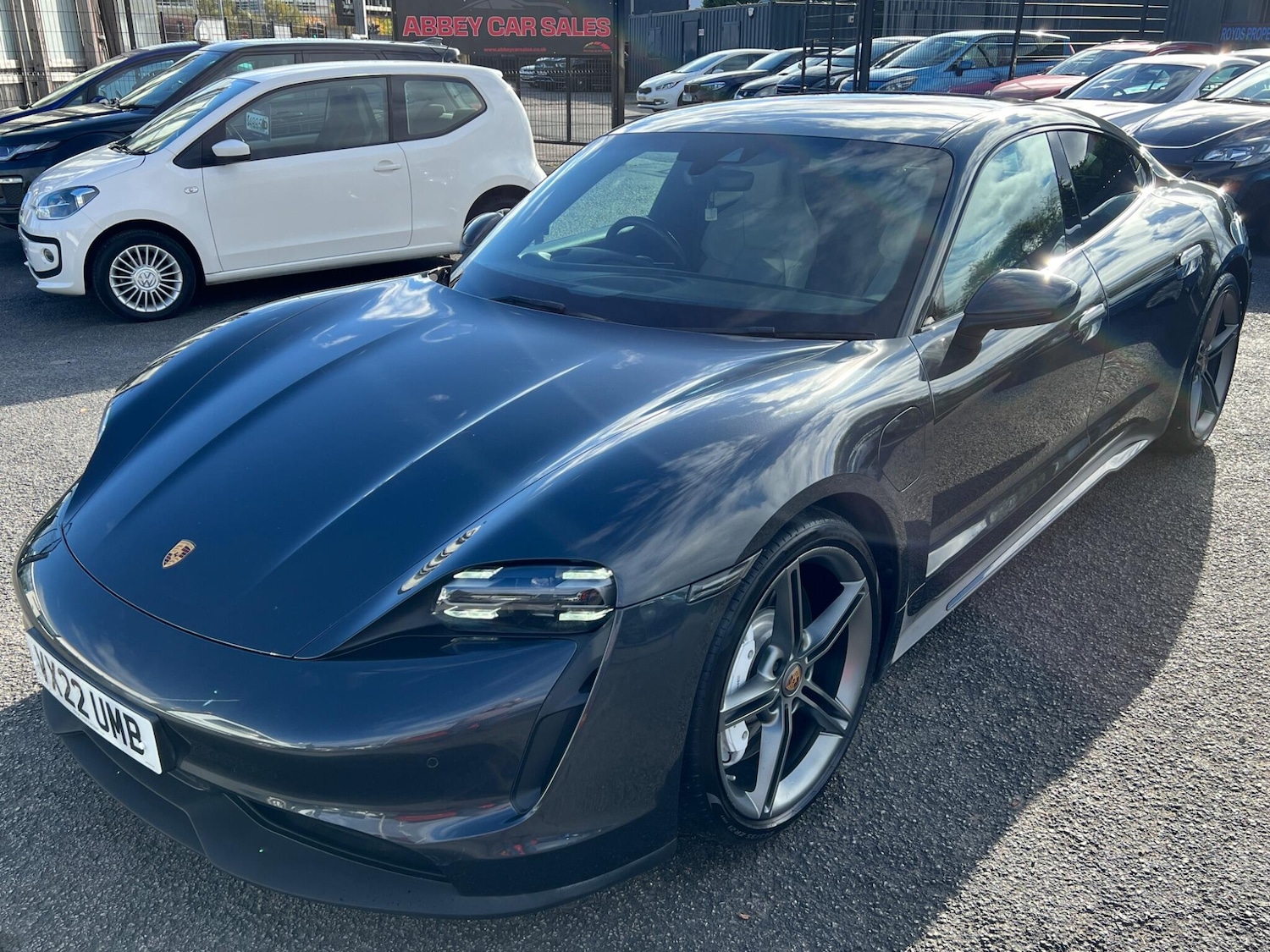 Used Porsche Taycan 2022 for sale - 76337256: Photo 6