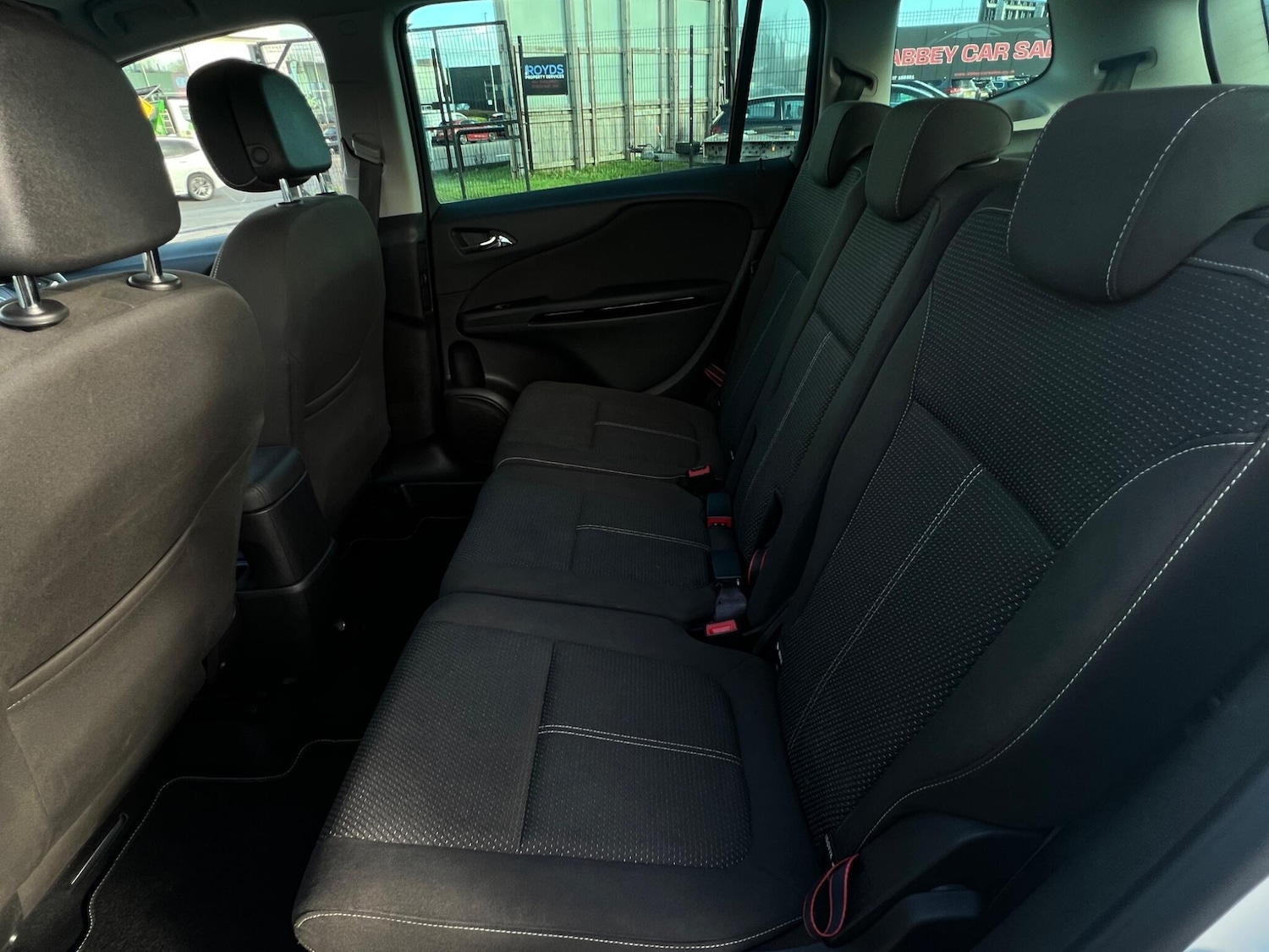 Used Vauxhall Zafira 2016 for sale - 77883066: Photo 12