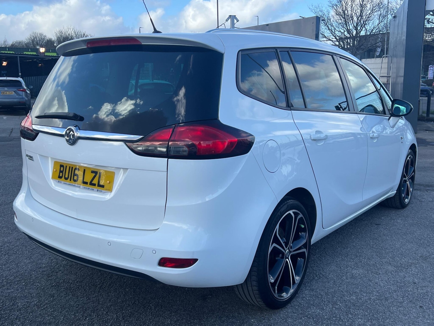 Used Vauxhall Zafira 2016 for sale - 77883066: Photo 8