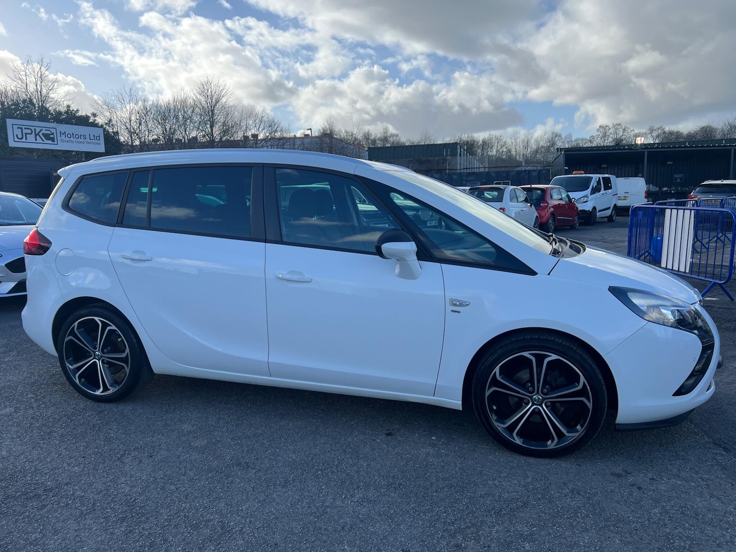 Used Vauxhall Zafira 2016 for sale - 77883066: Photo 9
