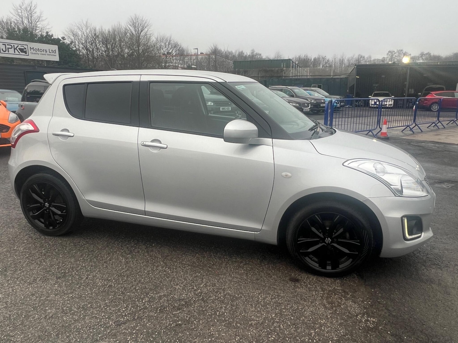 Used Suzuki Swift 2016 for sale - 77358534: Photo 10