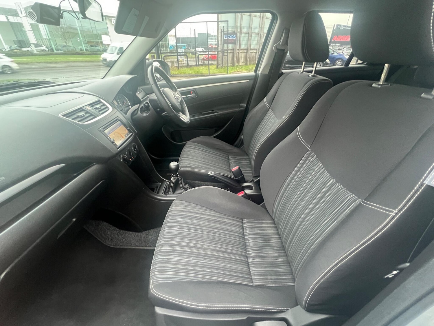 Used Suzuki Swift 2016 for sale - 77358534: Photo 11