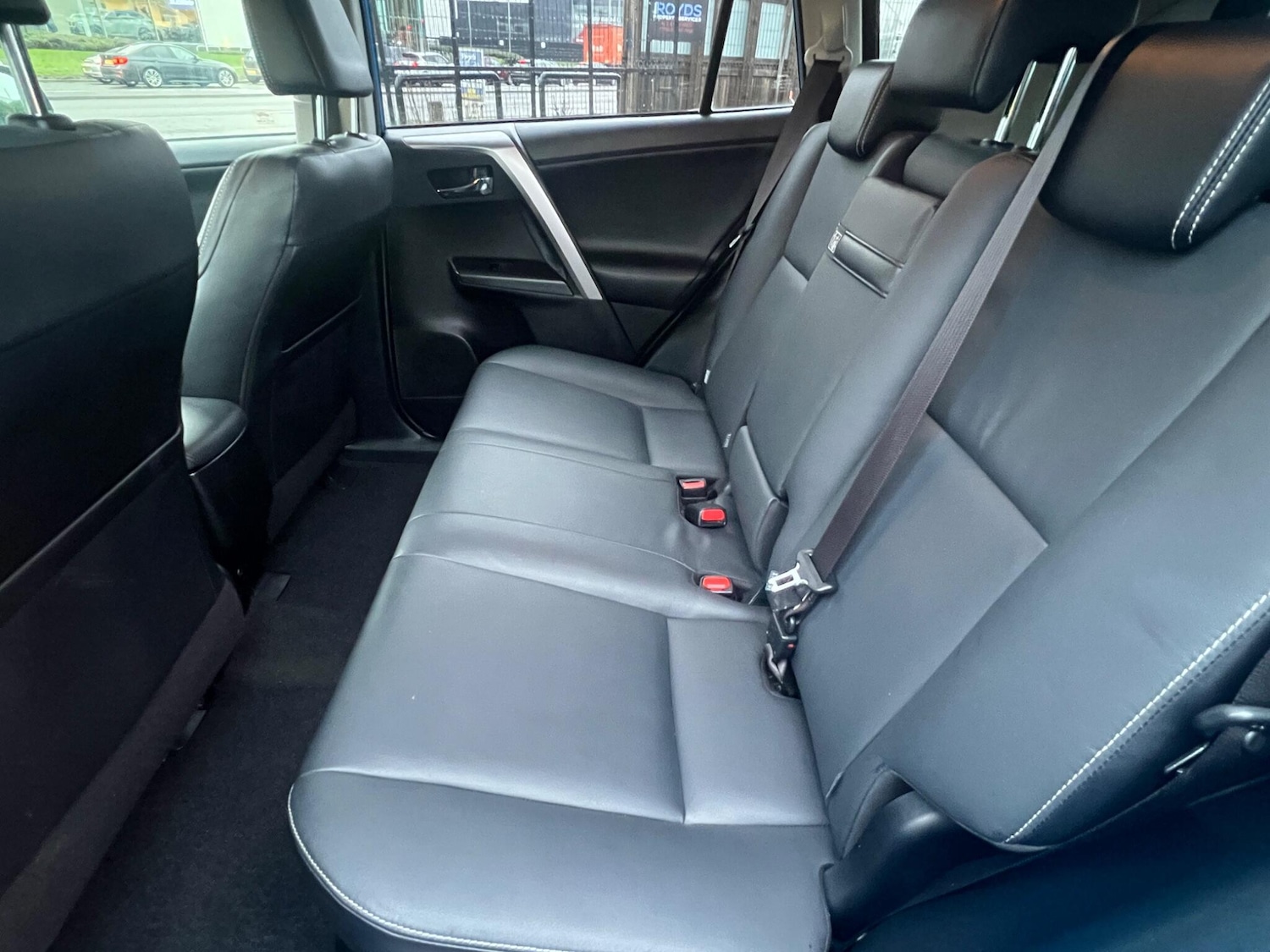 Used Toyota RAV4 2016 for sale - 77479445: Photo 14