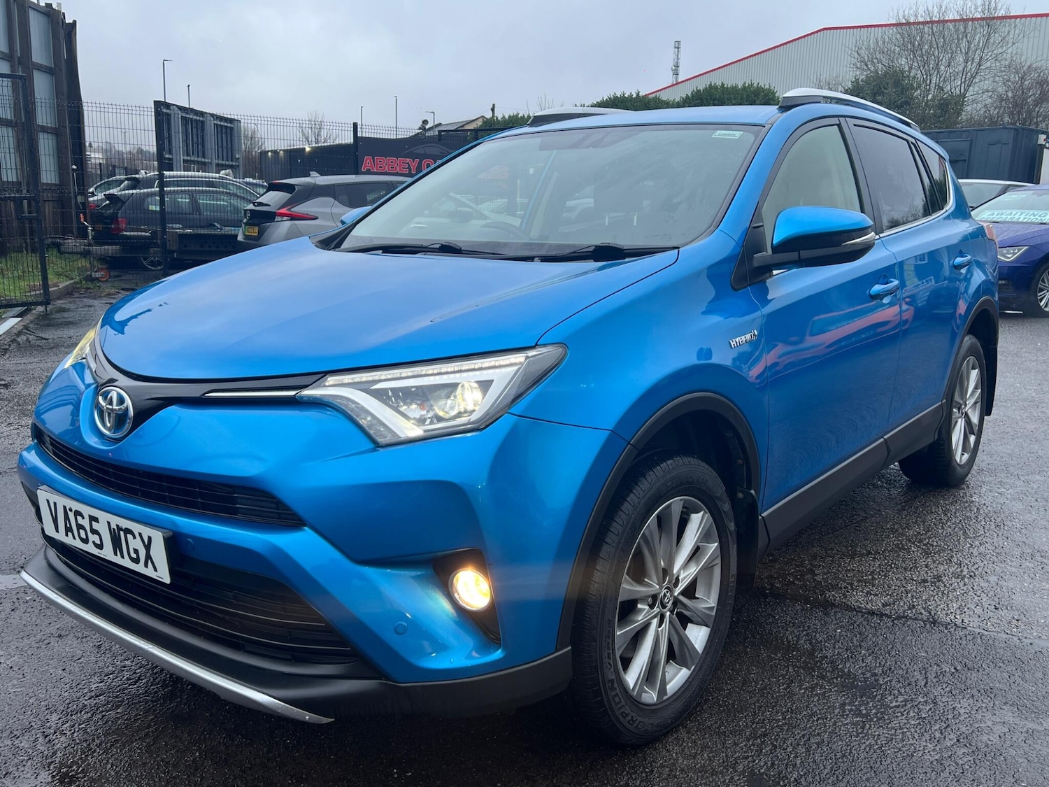 Used Toyota RAV4 2016 for sale - 77479445: Photo 5