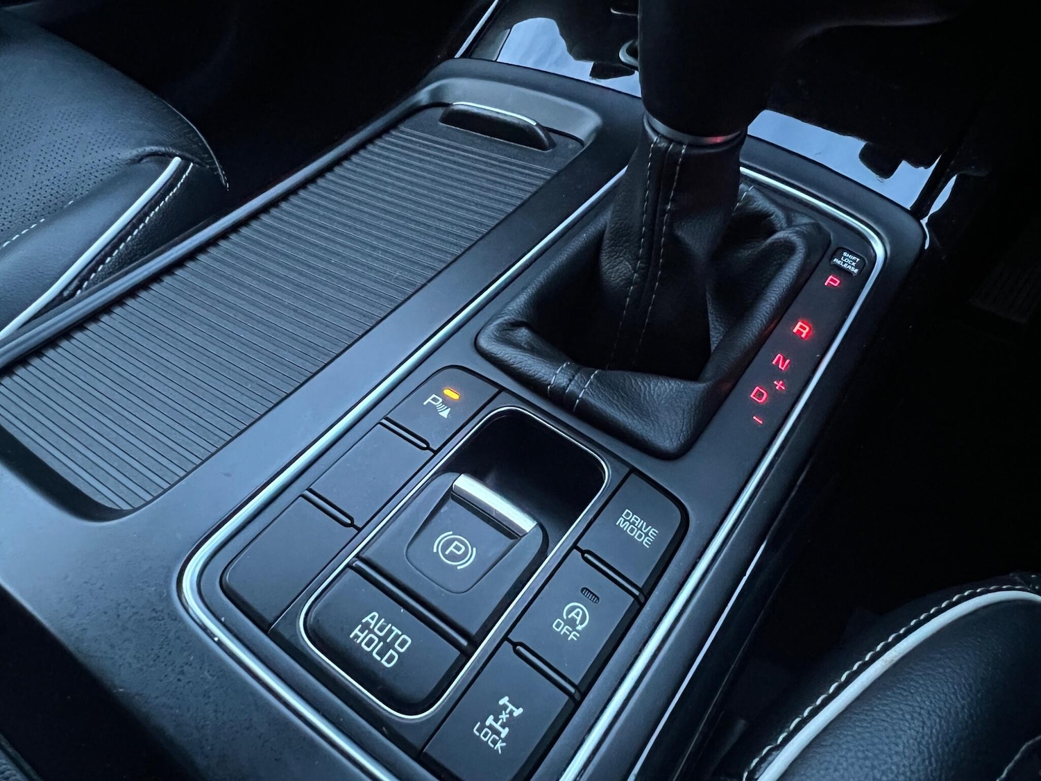 Used Kia Sorento 2018 for sale - 77116606: Photo 32