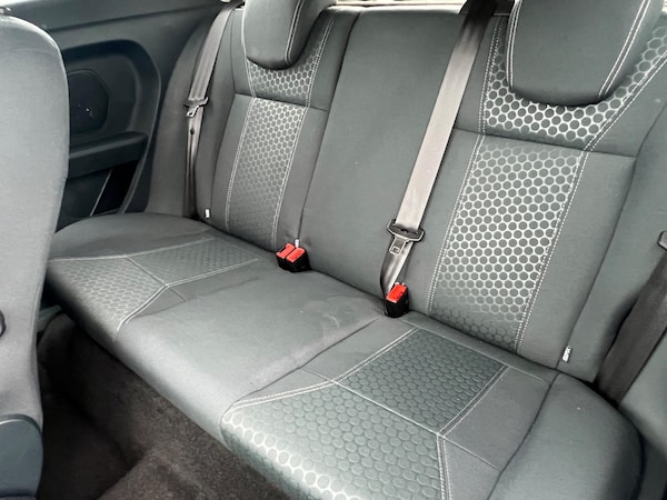 Used Ford Fiesta 2011 for sale - 76240064: Photo 14