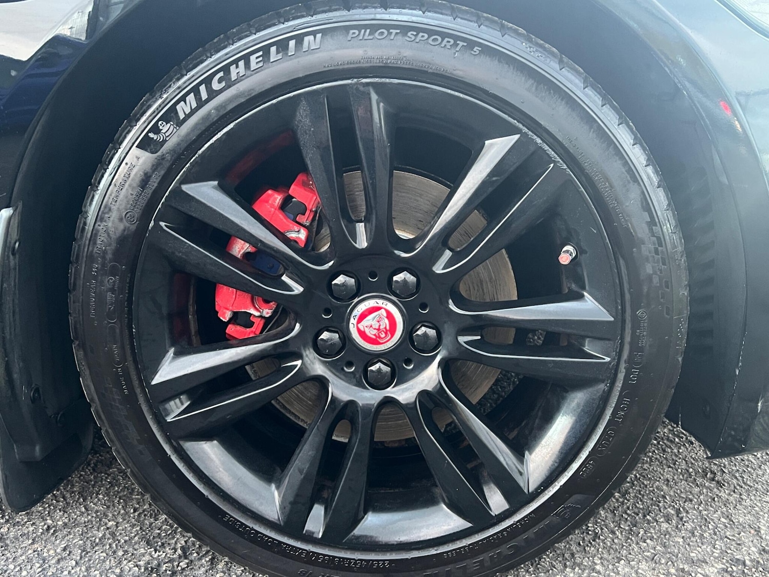 Used Jaguar XE 2016 for sale - 76397969: Photo 11