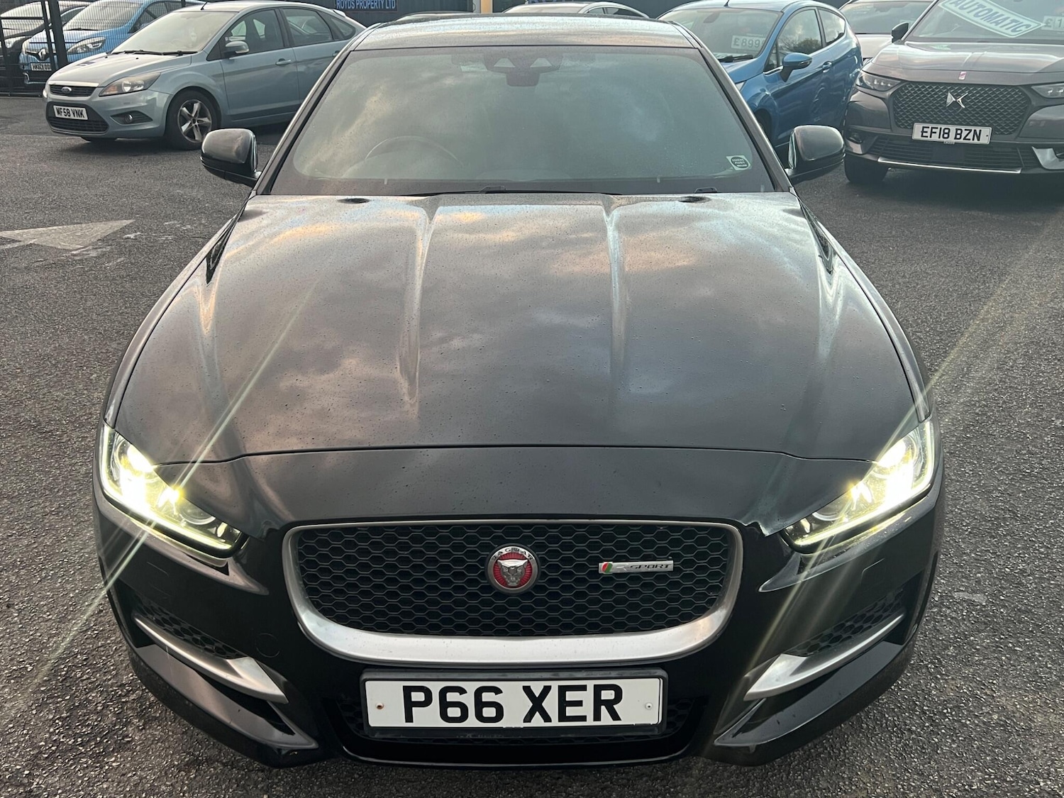 Used Jaguar XE 2016 for sale - 76397969: Photo 3
