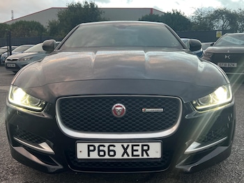 Used Jaguar XE 2016 for sale - 76397969: Photo