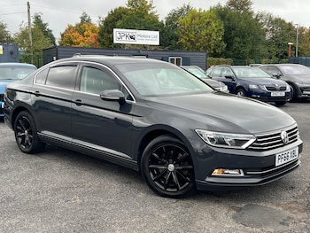 Volkswagen - Passat