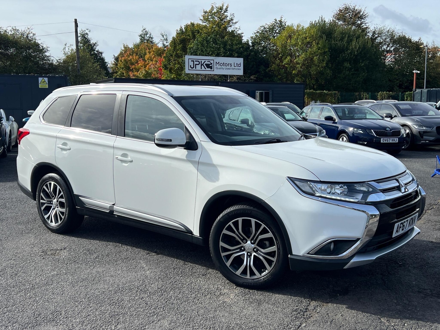 Used Mitsubishi Outlander 2017 for sale - 76179336: Photo 1