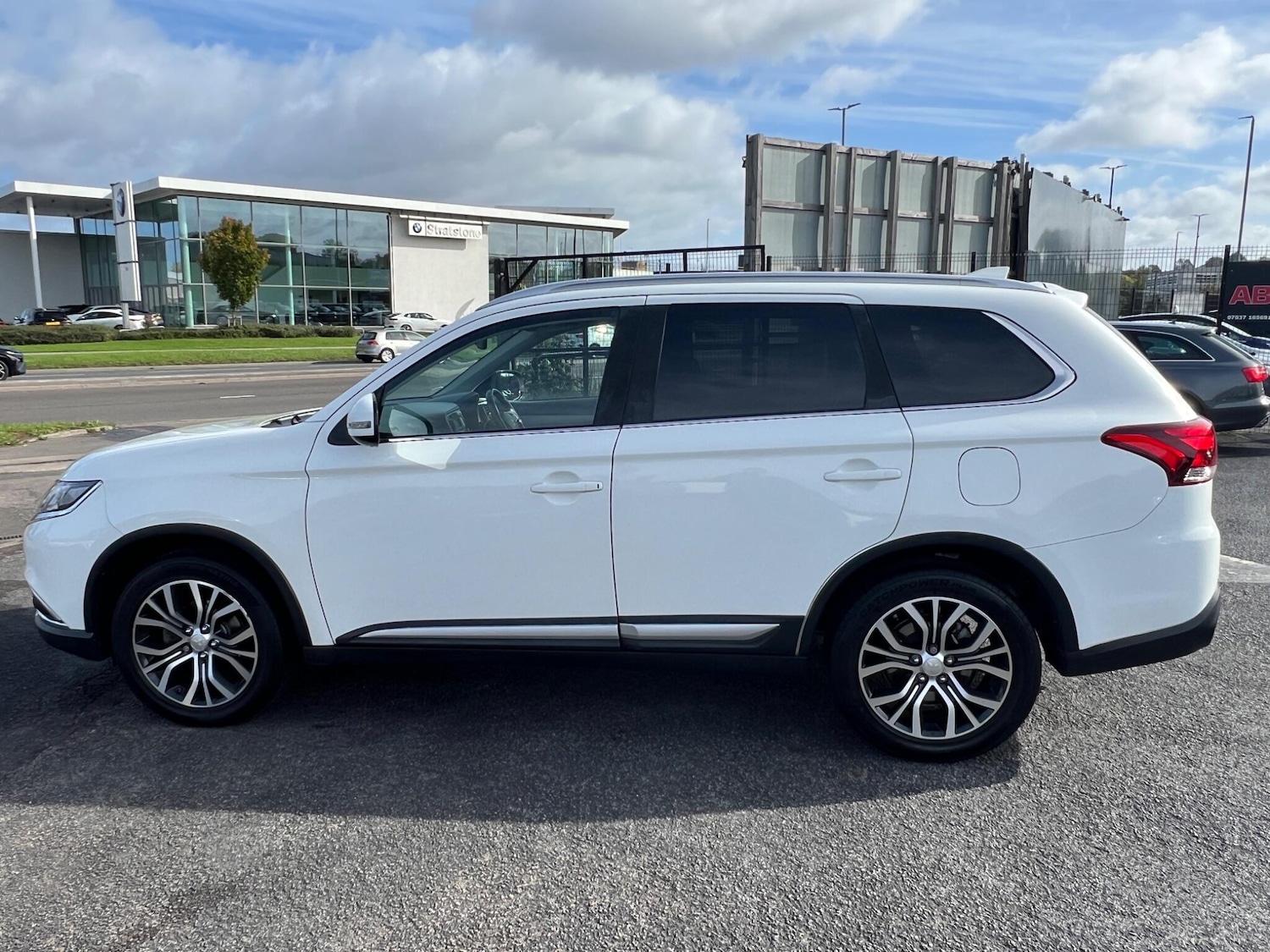 Used Mitsubishi Outlander 2017 for sale - 76179336: Photo 6