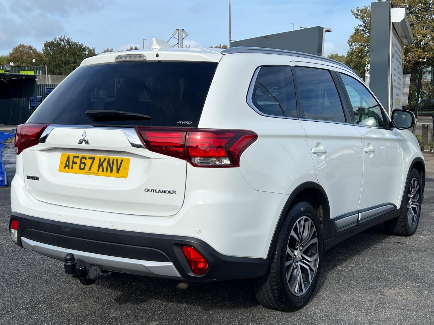 Used Mitsubishi Outlander 2017 for sale - 76179336: Photo 9