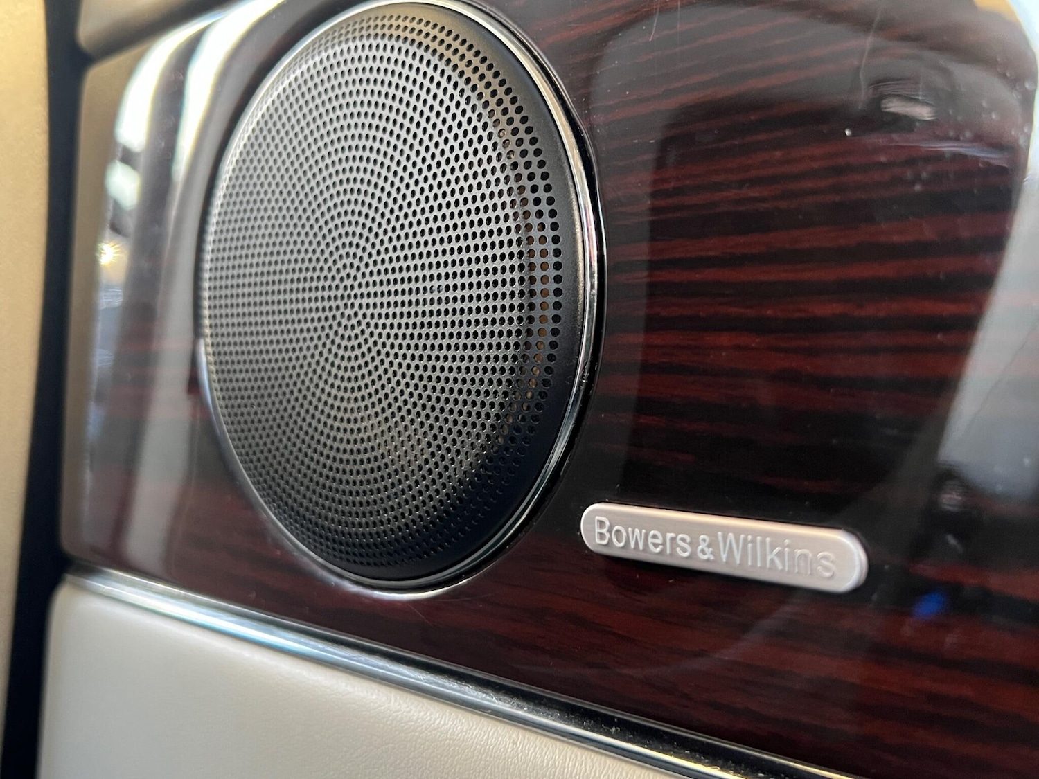 Used Jaguar XJ 2011 for sale - 77116624: Photo 21