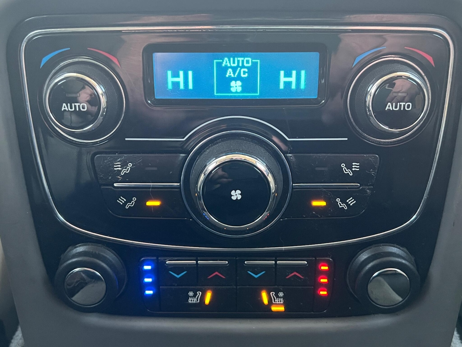 Used Jaguar XJ 2011 for sale - 77116624: Photo 23