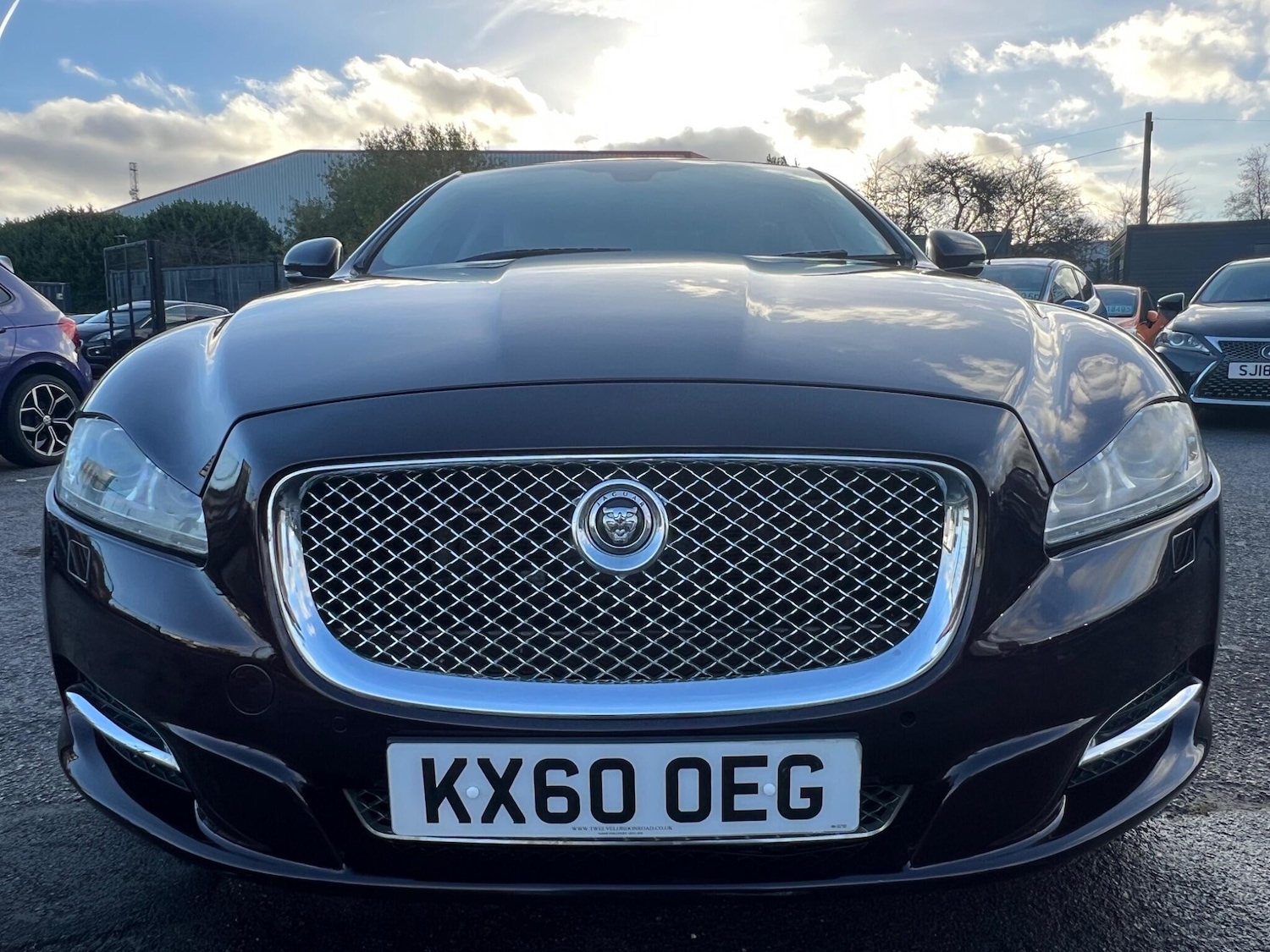 Used Jaguar XJ 2011 for sale - 77116624: Photo 4