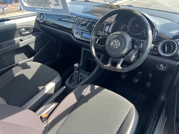 Used Volkswagen up! 2014 for sale - 78388120: Photo