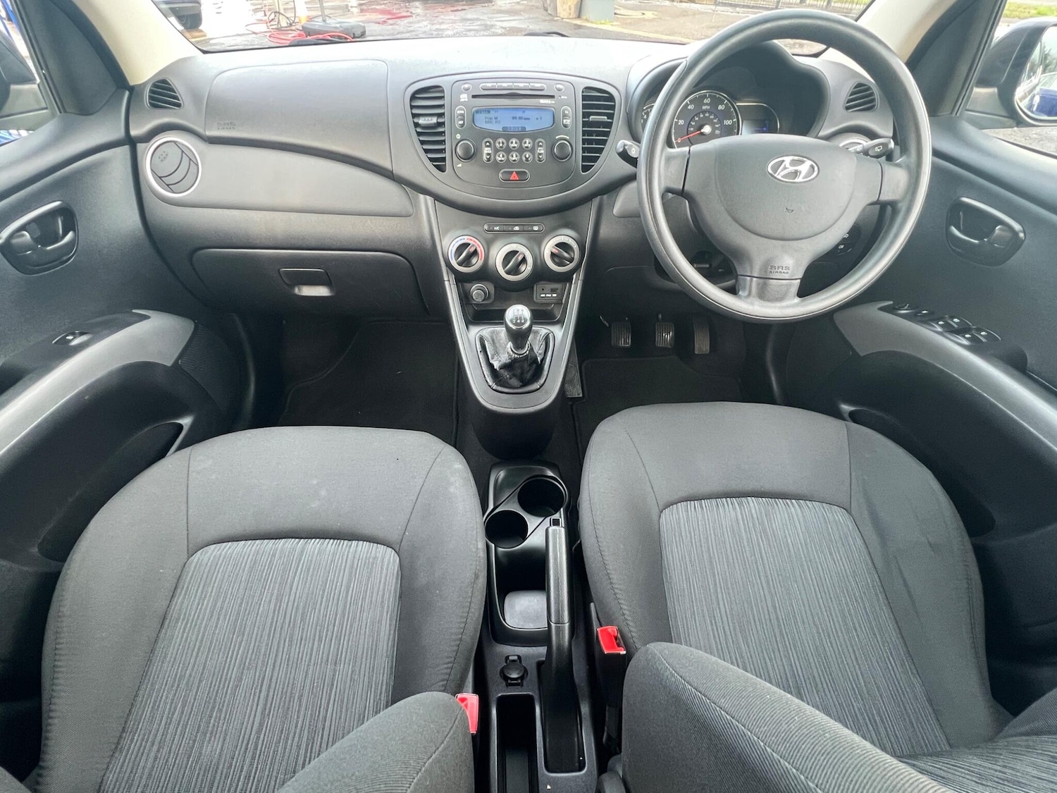 Used Hyundai i10 2013 for sale - 76935955: Photo 13