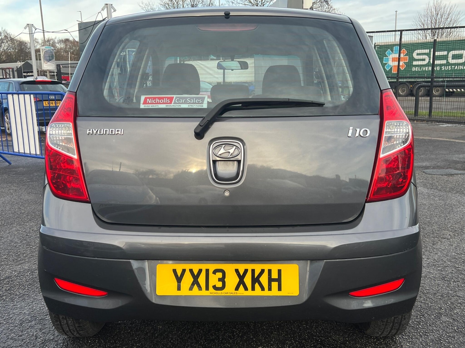 Used Hyundai i10 2013 for sale - 76935955: Photo 6