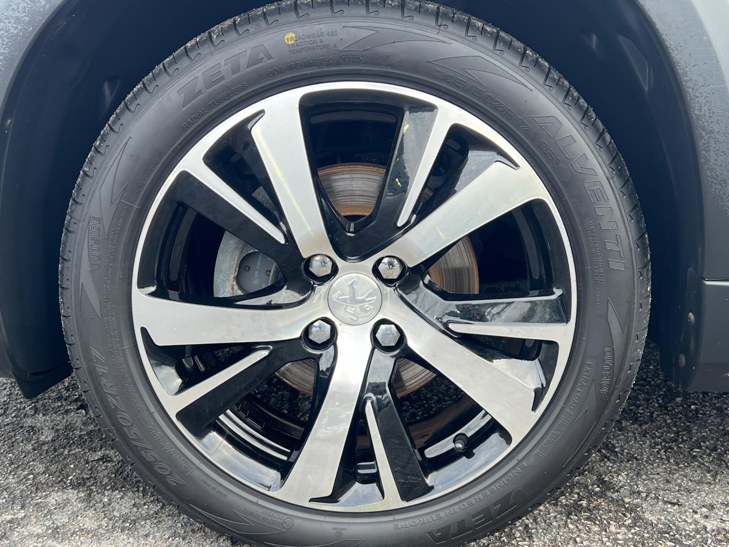 Used Peugeot 2008 2018 for sale - 77116618: Photo 9